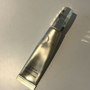 used cle de peau lip serum